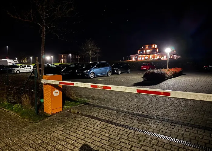 Strand-Apartment, Strandkorb, Meeresrauschen, Parkplatz